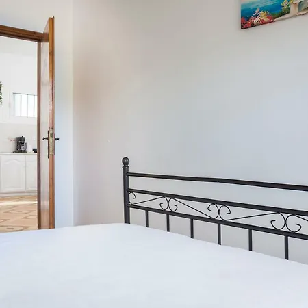 Apartman Casa Tselente *