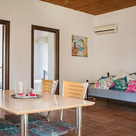 Casa Tselente דירה *