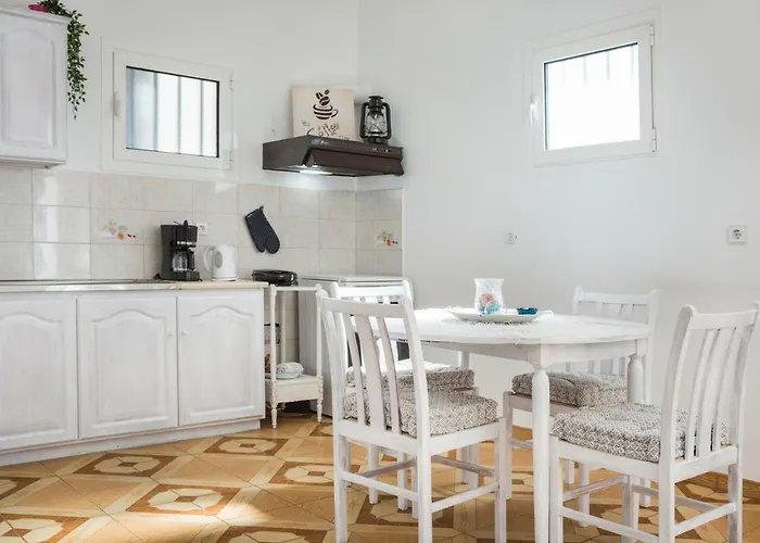 Apartment Casa Tselente Katsarata